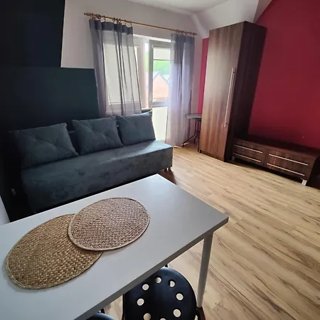 Rum i privatbostad Bialogora Pokoje Białogóra