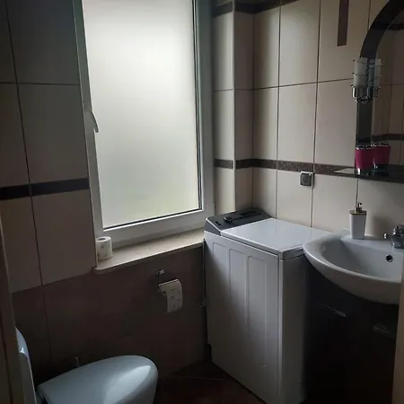 ホームステイ Bialogora Pokoje Białogóra