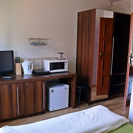 民宿 Bialogora Pokoje *