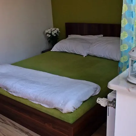 Bialogora Pokoje Rum i privatbostad *
