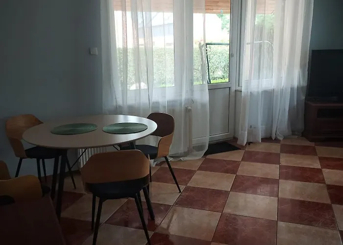 Białogóra Pokoje Habitación en casa particular *